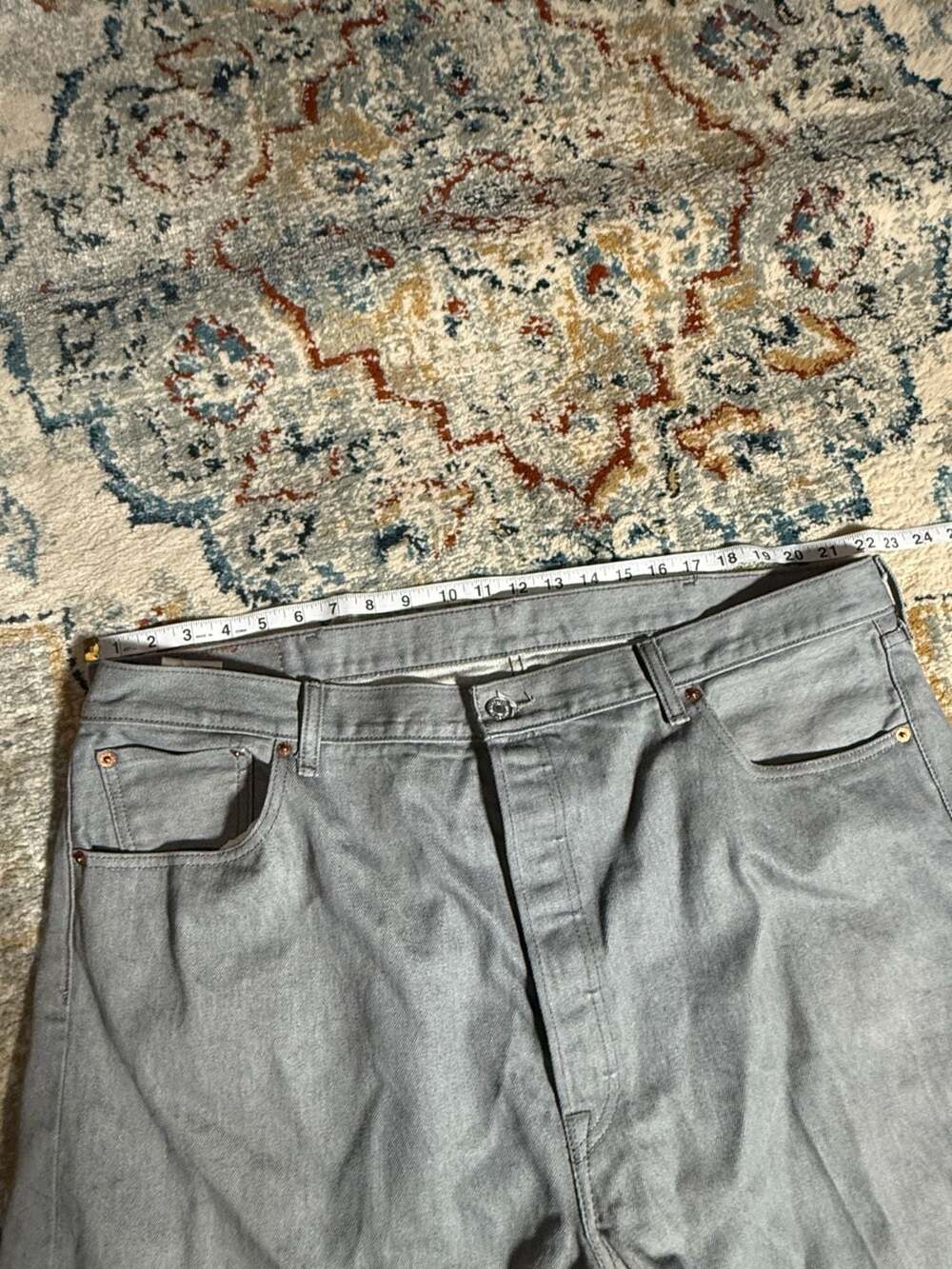 Levi's 501 Original Fit Jeans Mens 44x34 Gray Button Fly Straight Leg Denim - Picture 7 of 14